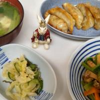'23．9/28
今夜は餃子定食😋